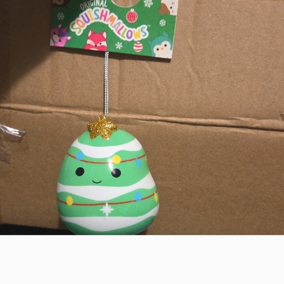 3 Piece Bundle- Christmas Ornaments - Picture 5 of 10